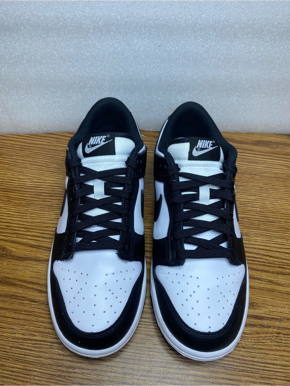 Nike Dunk Low Retro Shoes '80s Color Block Panda Leather swoosh Womens size 9.5